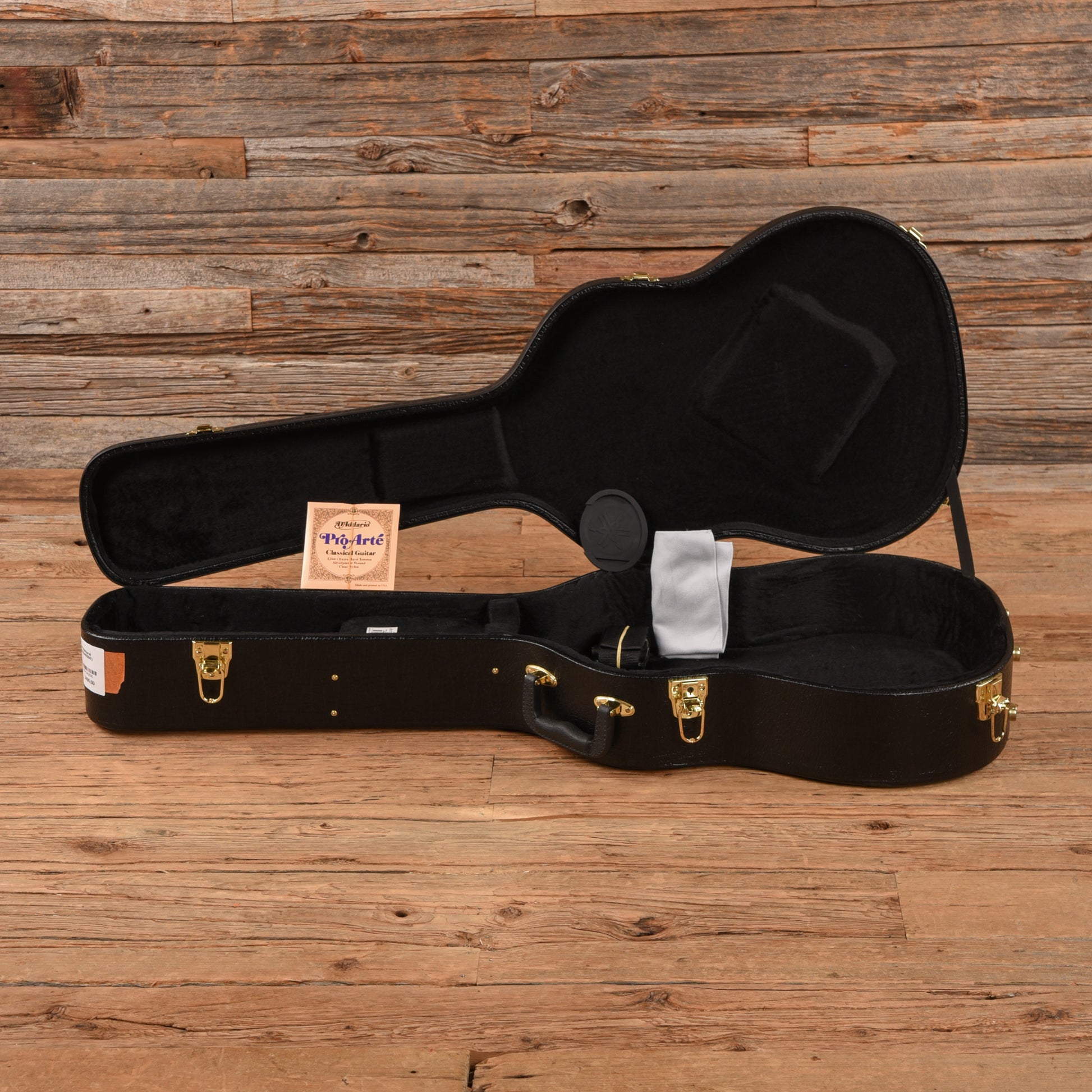 Yamaha NTX900FM Natural Acoustic Guitars / Classical