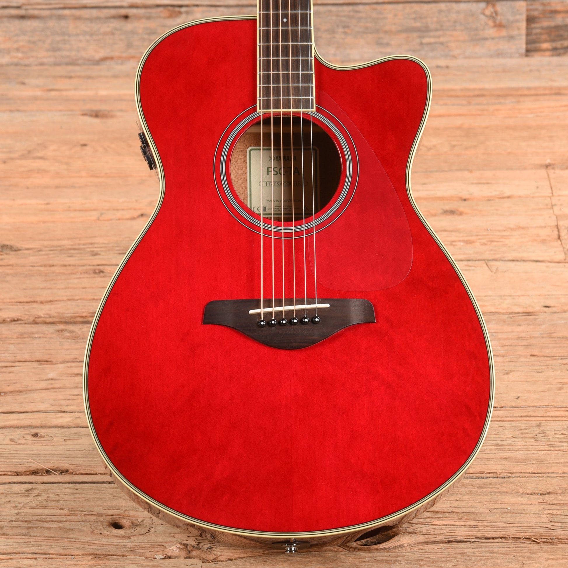 Yamaha FSC-TA TransAcoustic Concert Ruby Red 2017 Acoustic Guitars / Concert