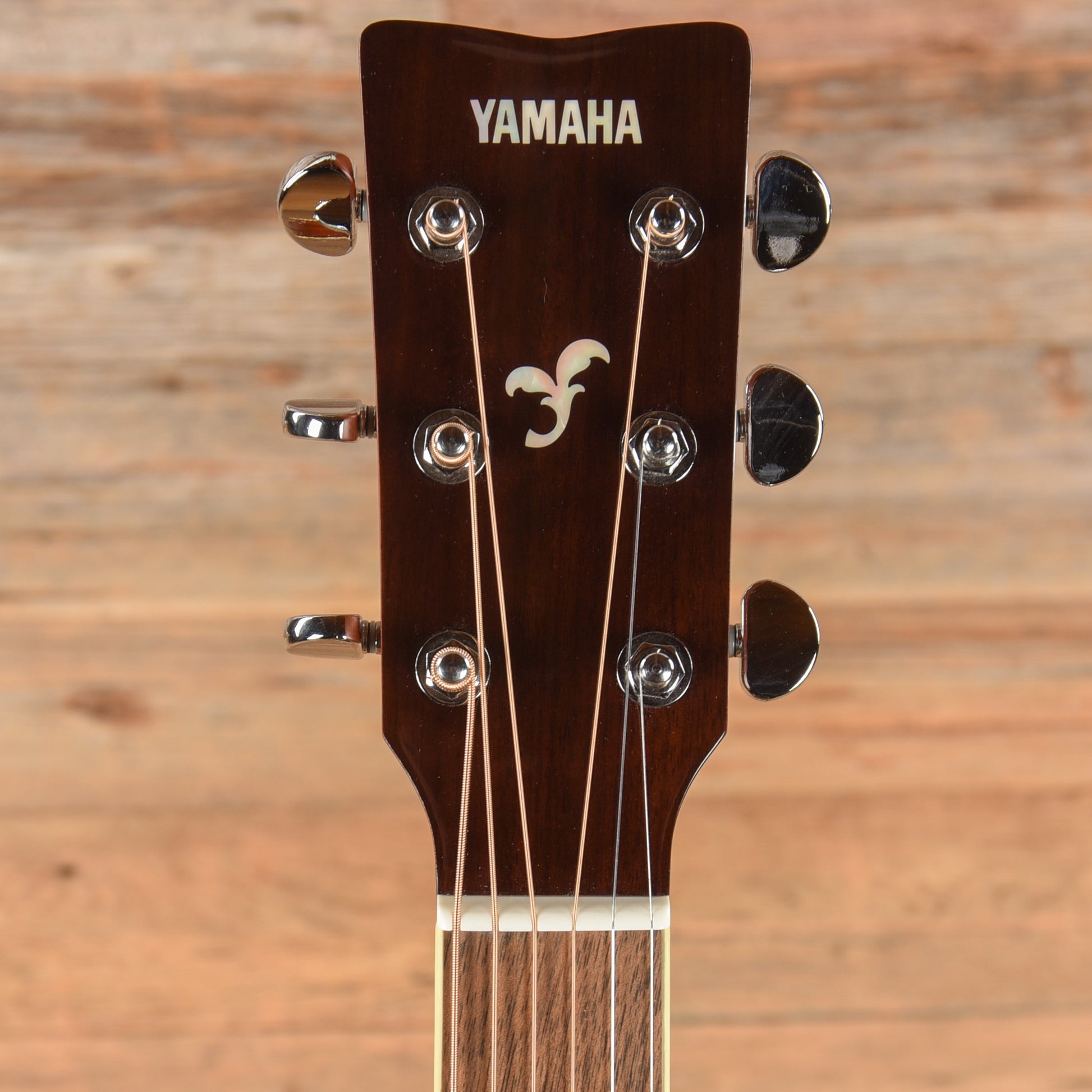 Yamaha FS820 Natural Acoustic Guitars / OM and Auditorium