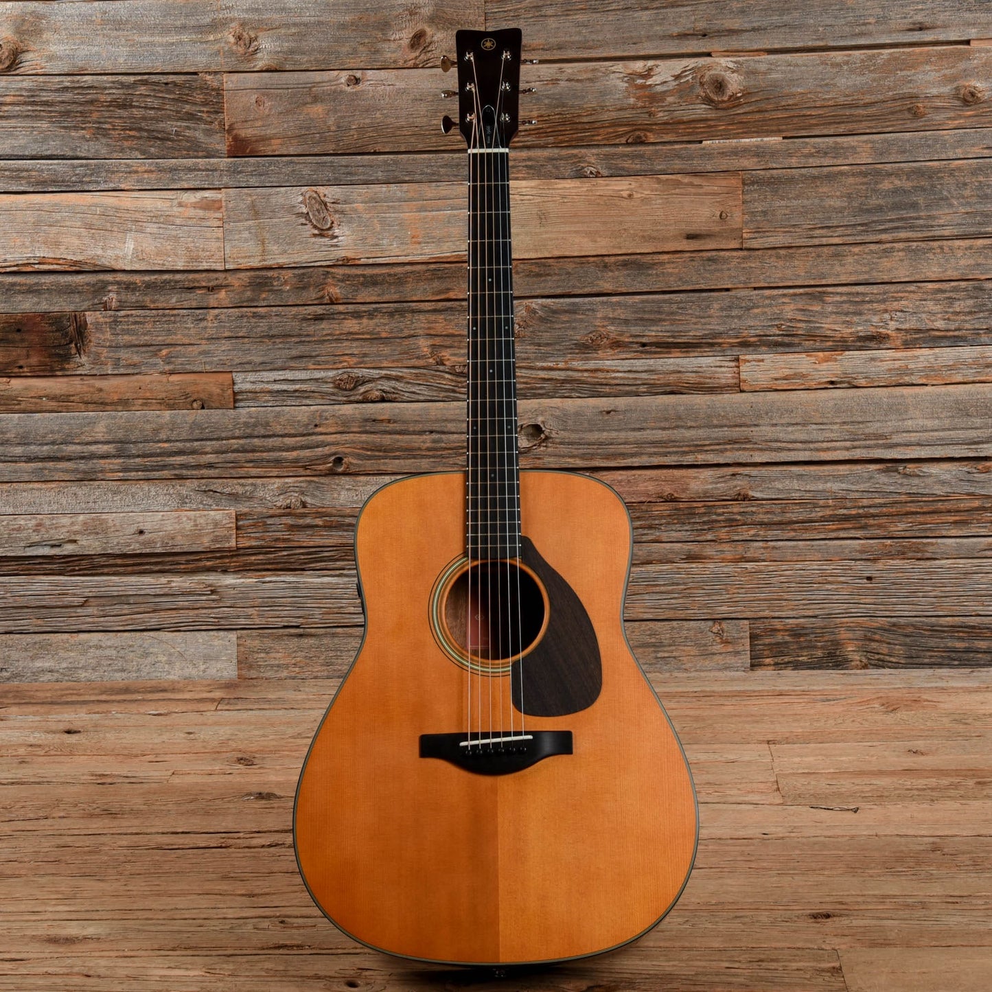 Yamaha Red Label FGX5 Natural w/Atmosfeel Pickup System Acoustic Guitars / OM and Auditorium