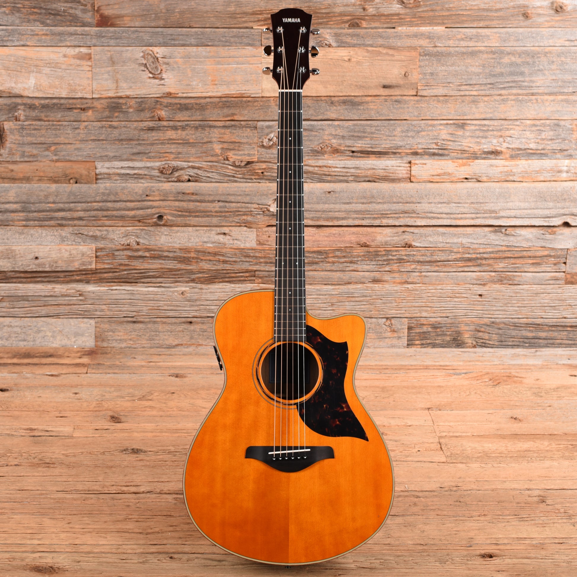 Yamaha AC3R Natural Acoustic Guitars