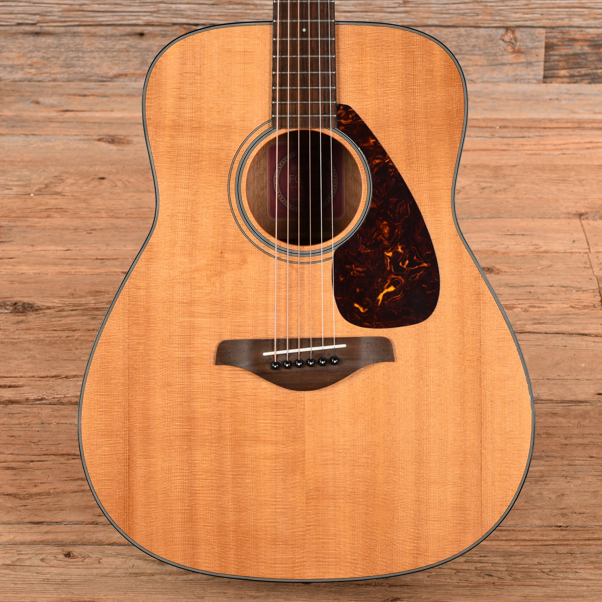 Yamaha FG700S Natural Acoustic Guitars