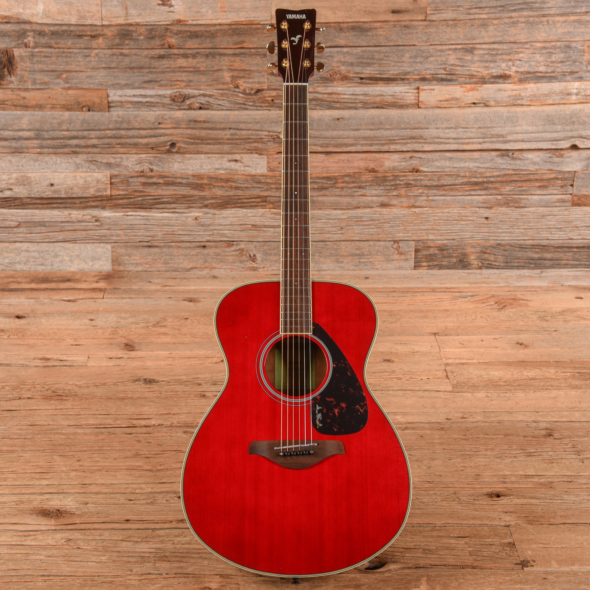 Yamaha FS820 Cherry Acoustic Guitars