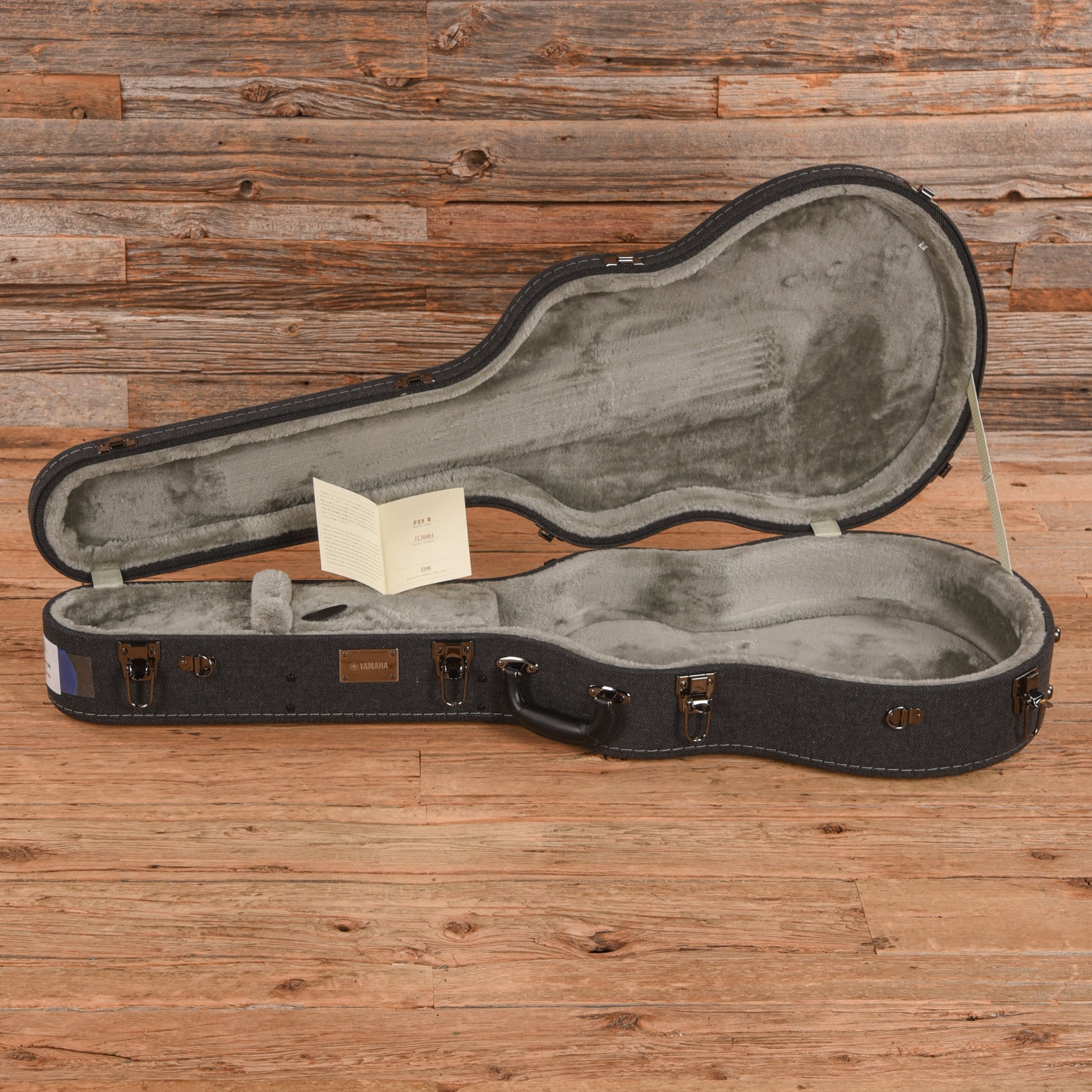 Yamaha FS9 R Natural Acoustic Guitars