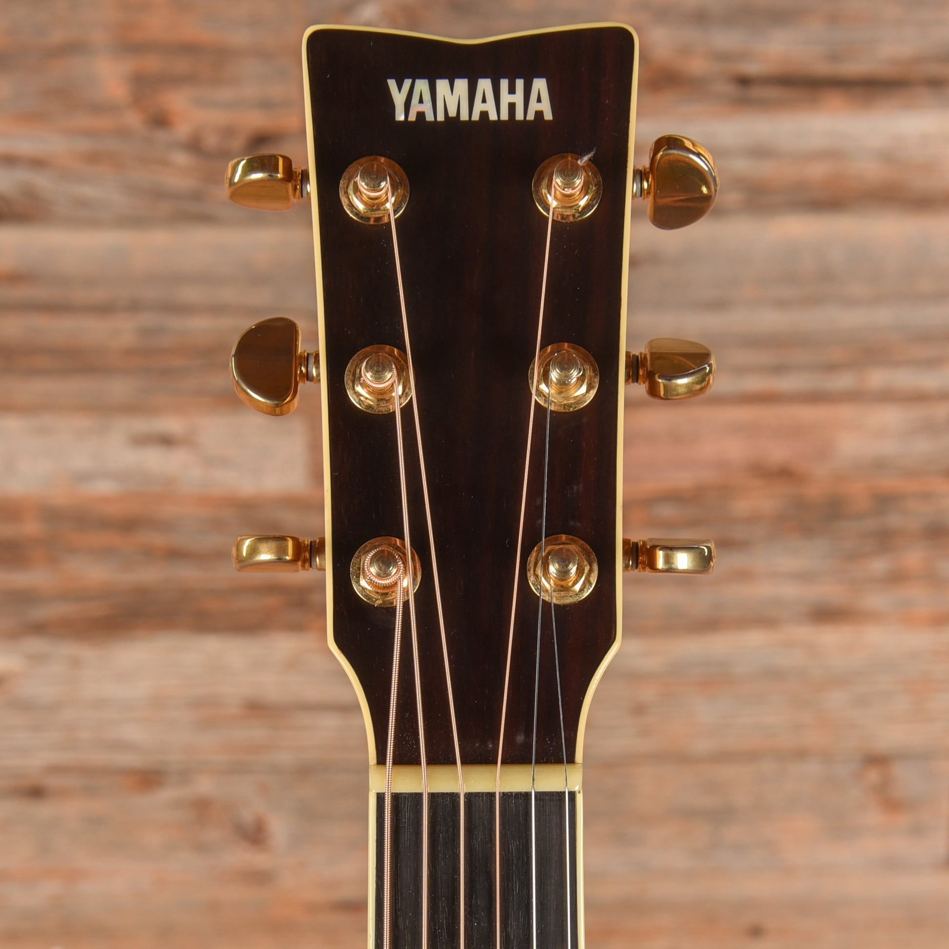Yamaha LS16 Natural 2018 Acoustic Guitars