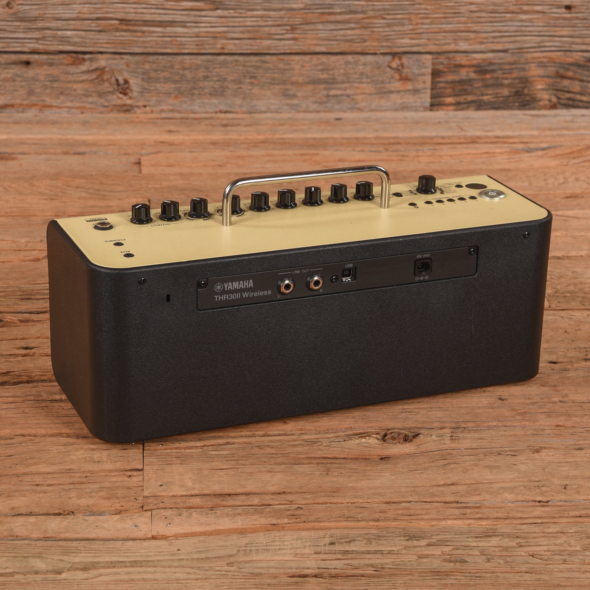 Yamaha THR30II-WL 30-Watt 2x3.5" Wireless Stereo Digital Modeling Guitar Combo Amps / Guitar Amps / Guitar Cabinets