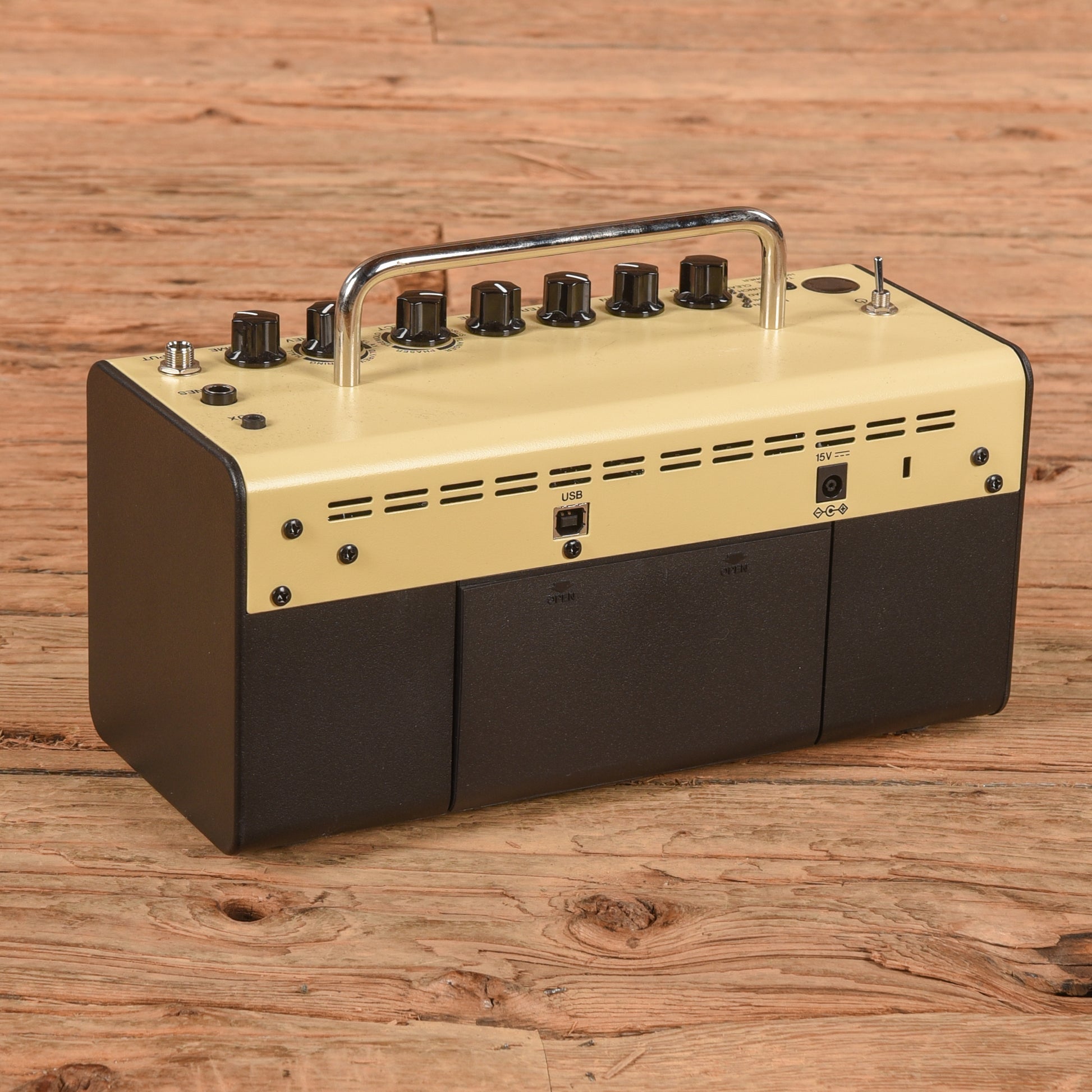 Yamaha THR5 10-Watt 2x3" Stereo Digital Modeling Guitar Combo Amps / Guitar Amps / Guitar Cabinets