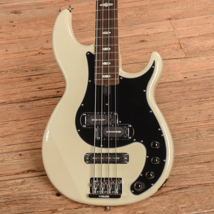 Yamaha BB1024X White Bass Guitars / 4-String