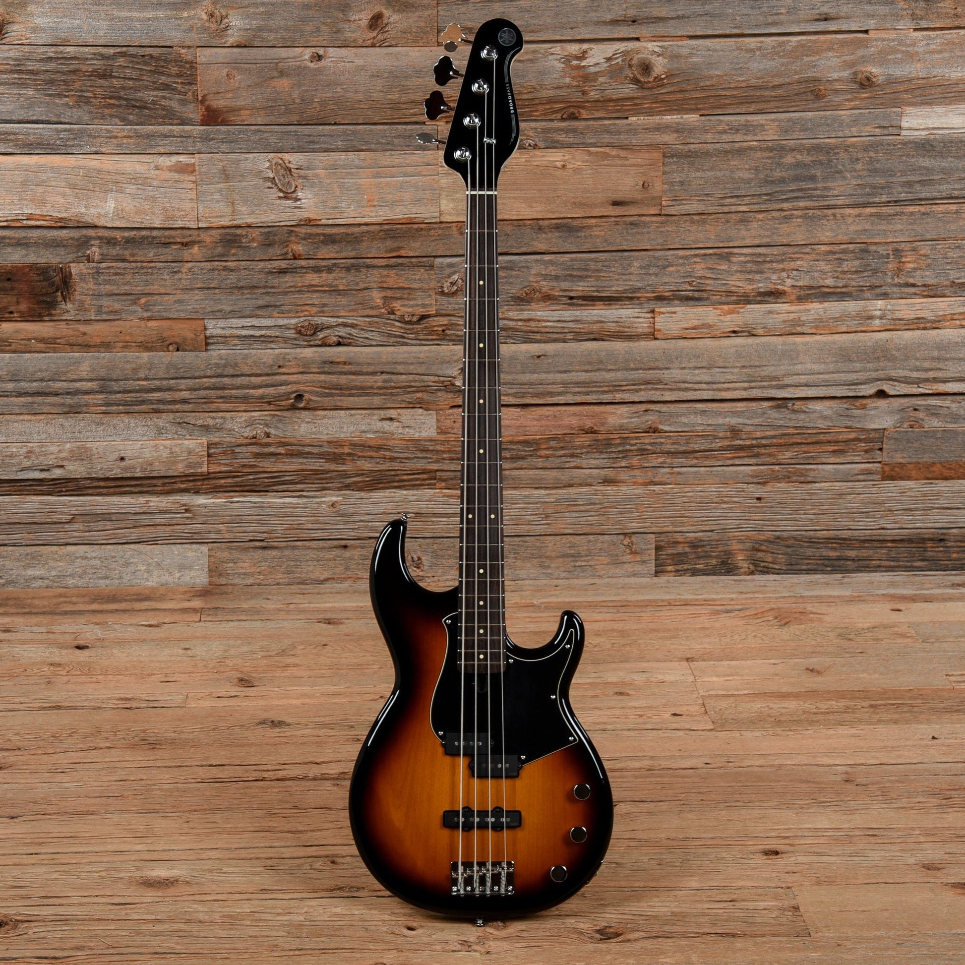 Yamaha BB434 Broad Bass Sunburst Bass Guitars / 4-String