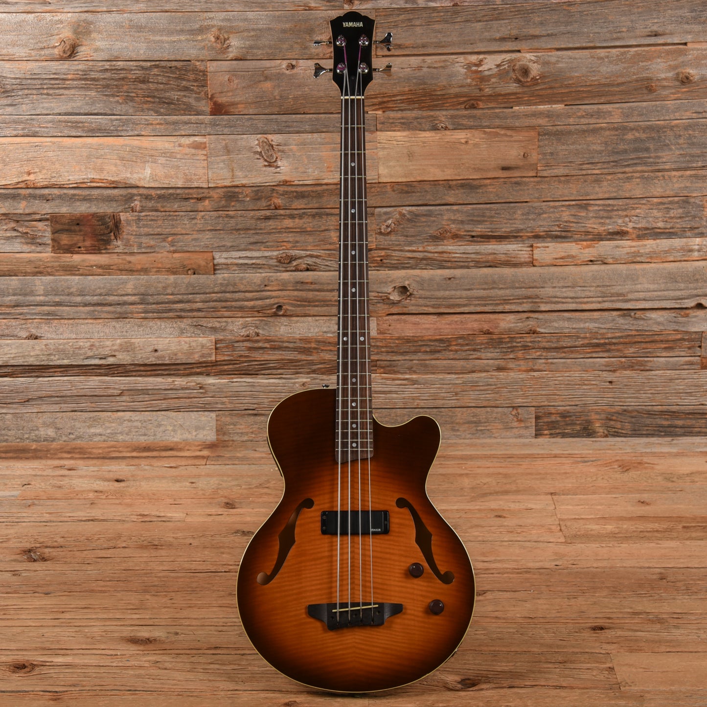 Yamaha BEX-4 Natural Bass Guitars / 4-String
