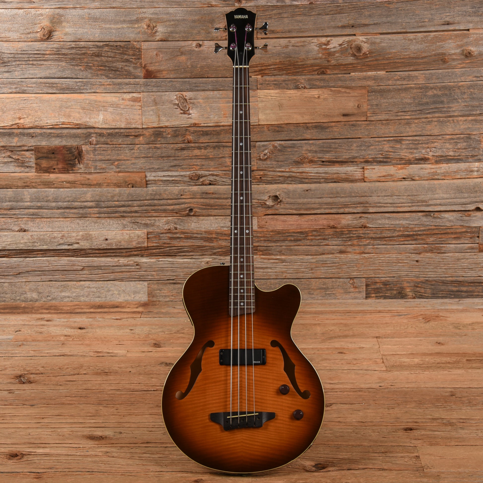 Yamaha BEX-4 Natural Bass Guitars / 4-String