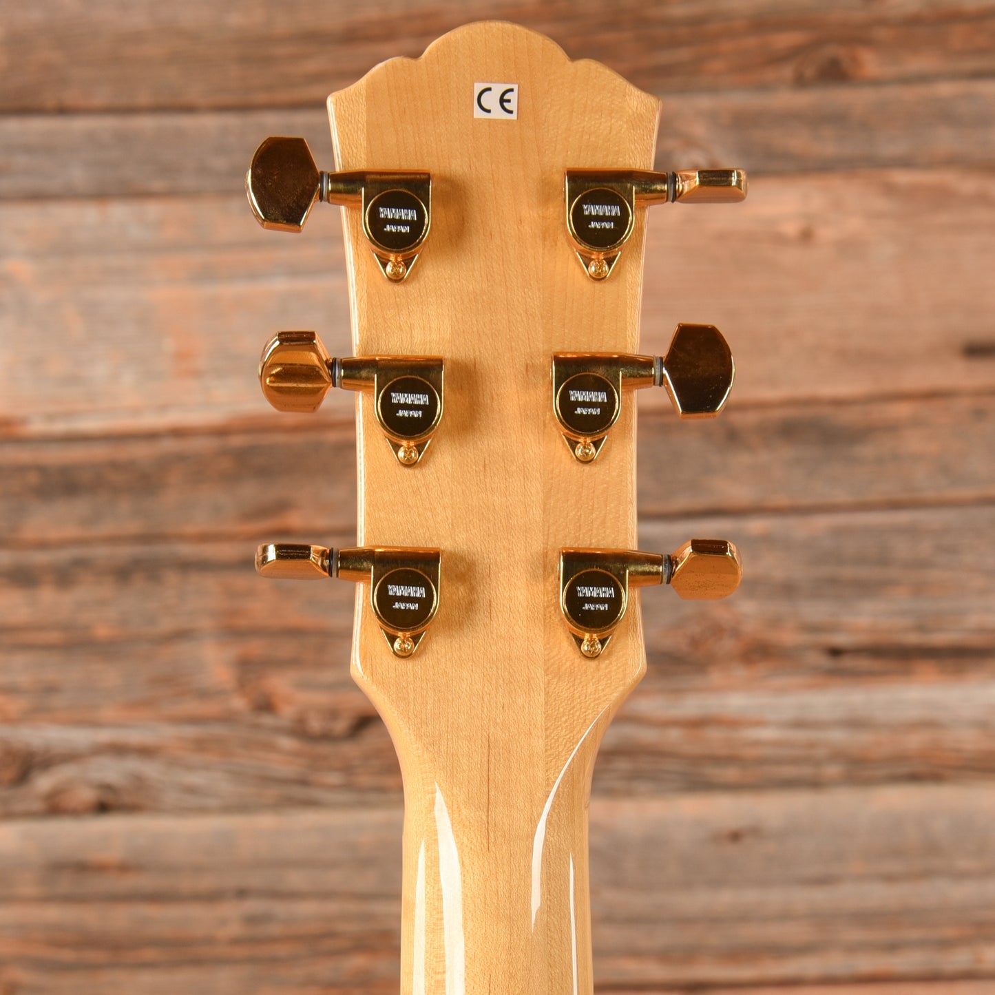 Yamaha AEX500 Natural Electric Guitars / Hollow Body