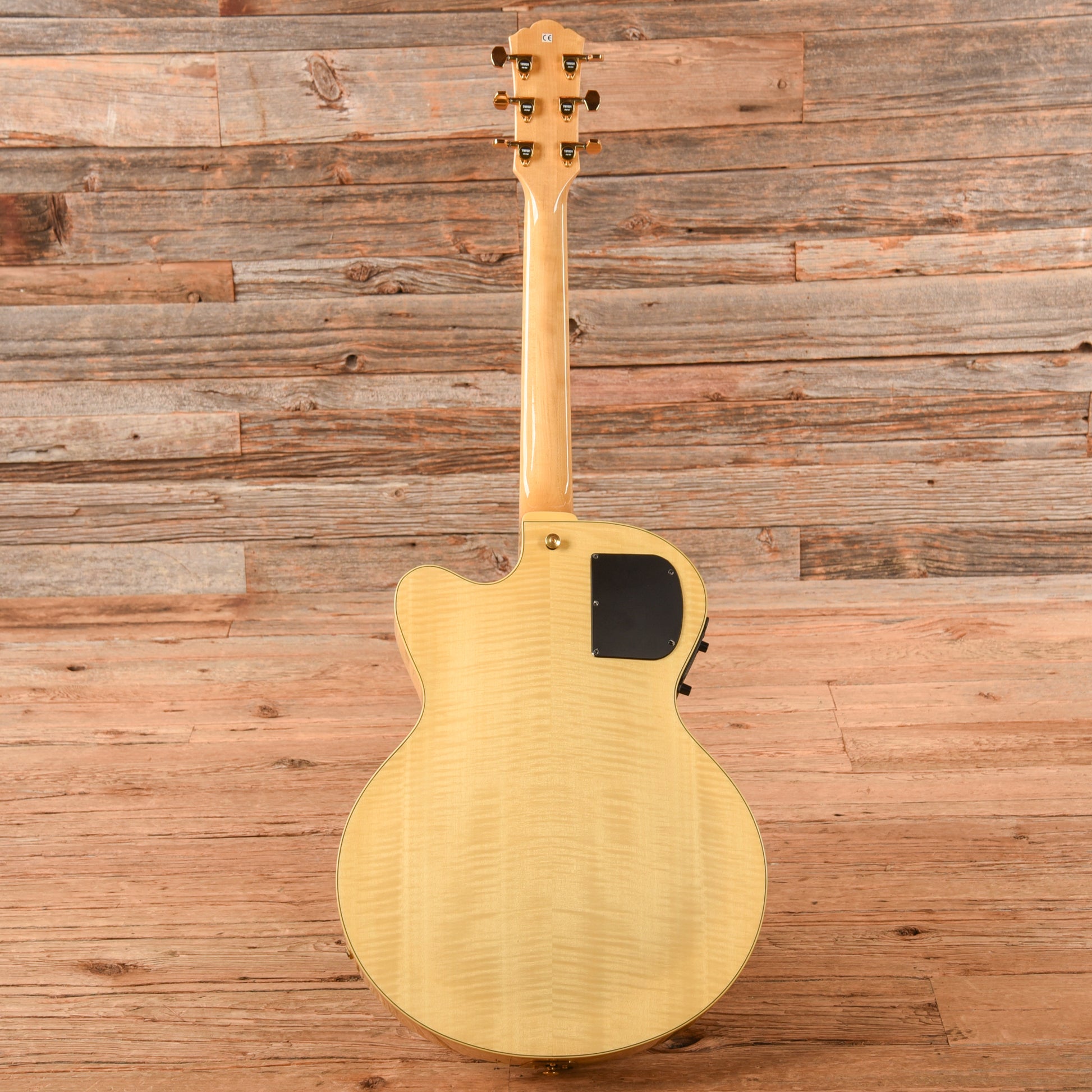 Yamaha AEX500 Natural Electric Guitars / Hollow Body