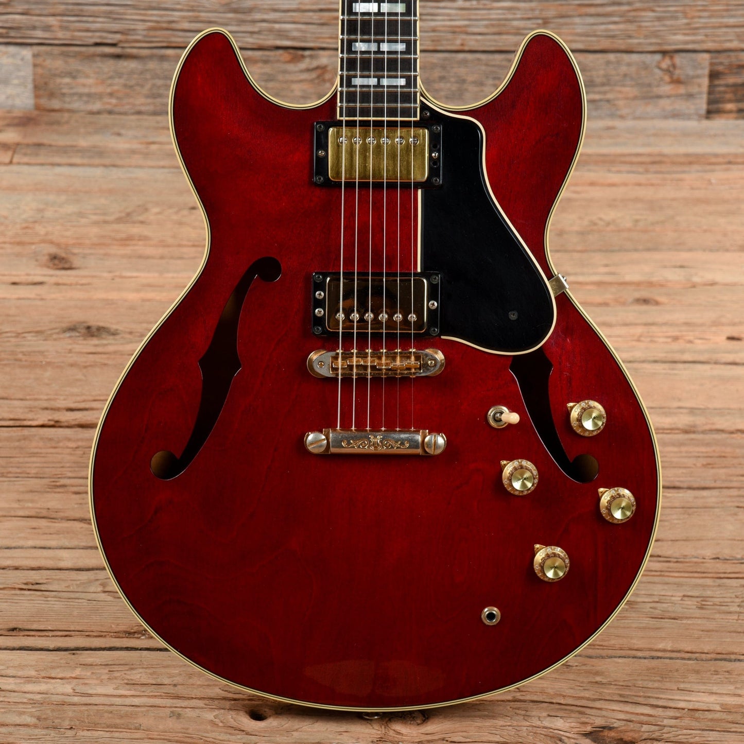 Yamaha SA2000 Red 1980 Electric Guitars / Semi-Hollow