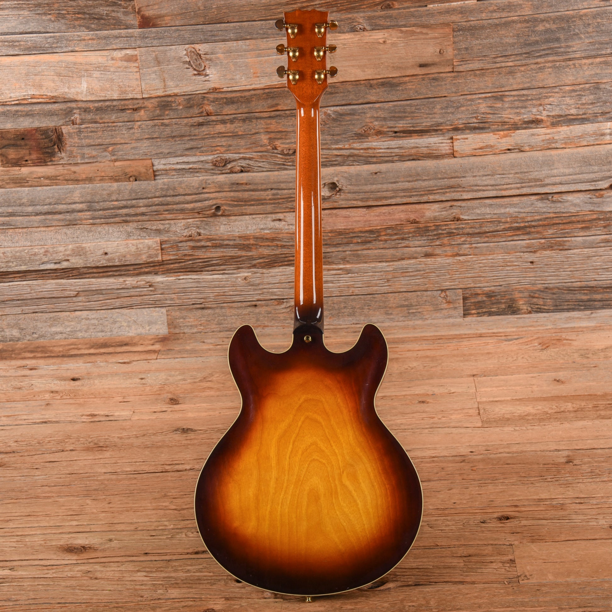 Yamaha SA2000 Sunburst 1979 Electric Guitars / Semi-Hollow