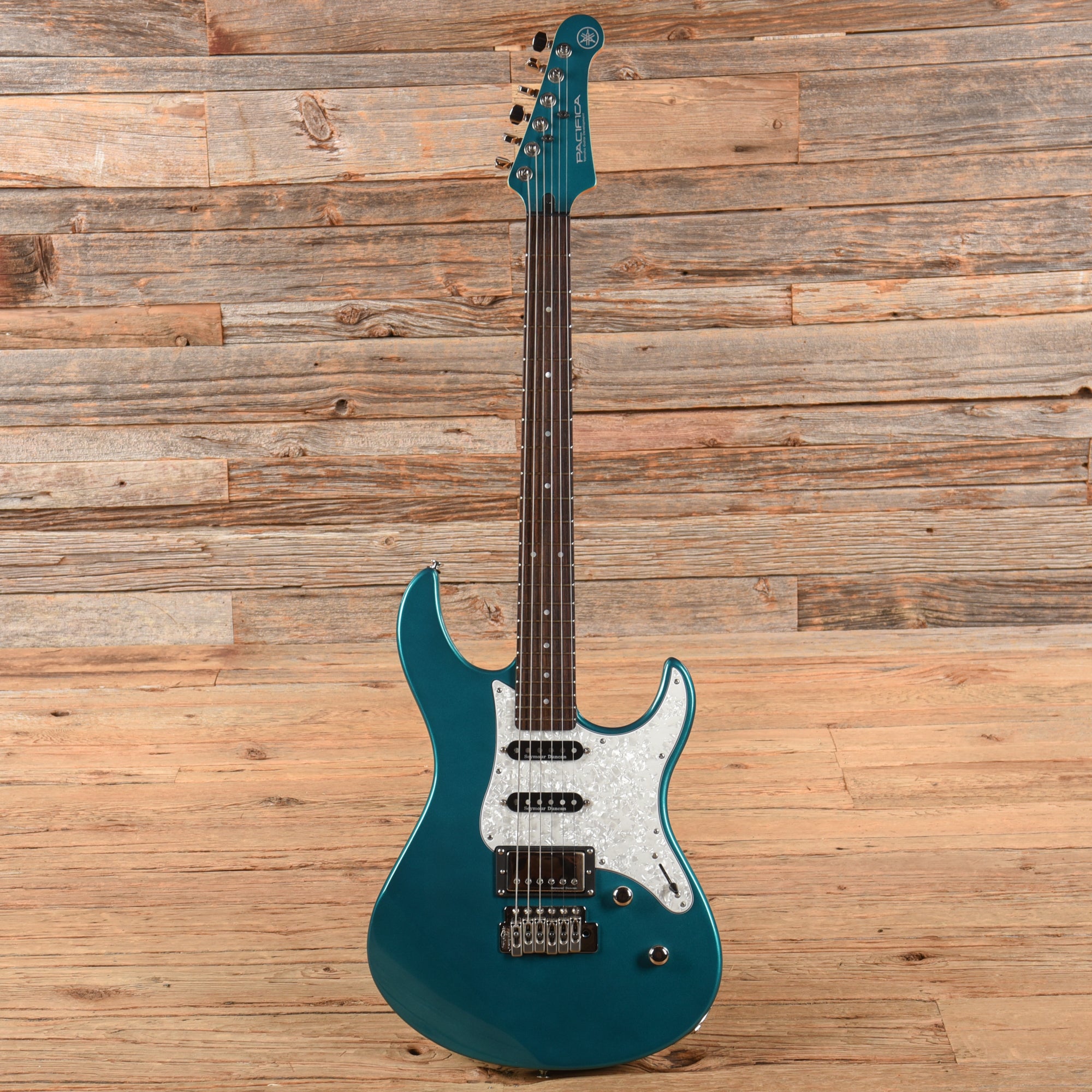 Yamaha Pacifica PAC612VIIX Blue Electric Guitars / Solid Body