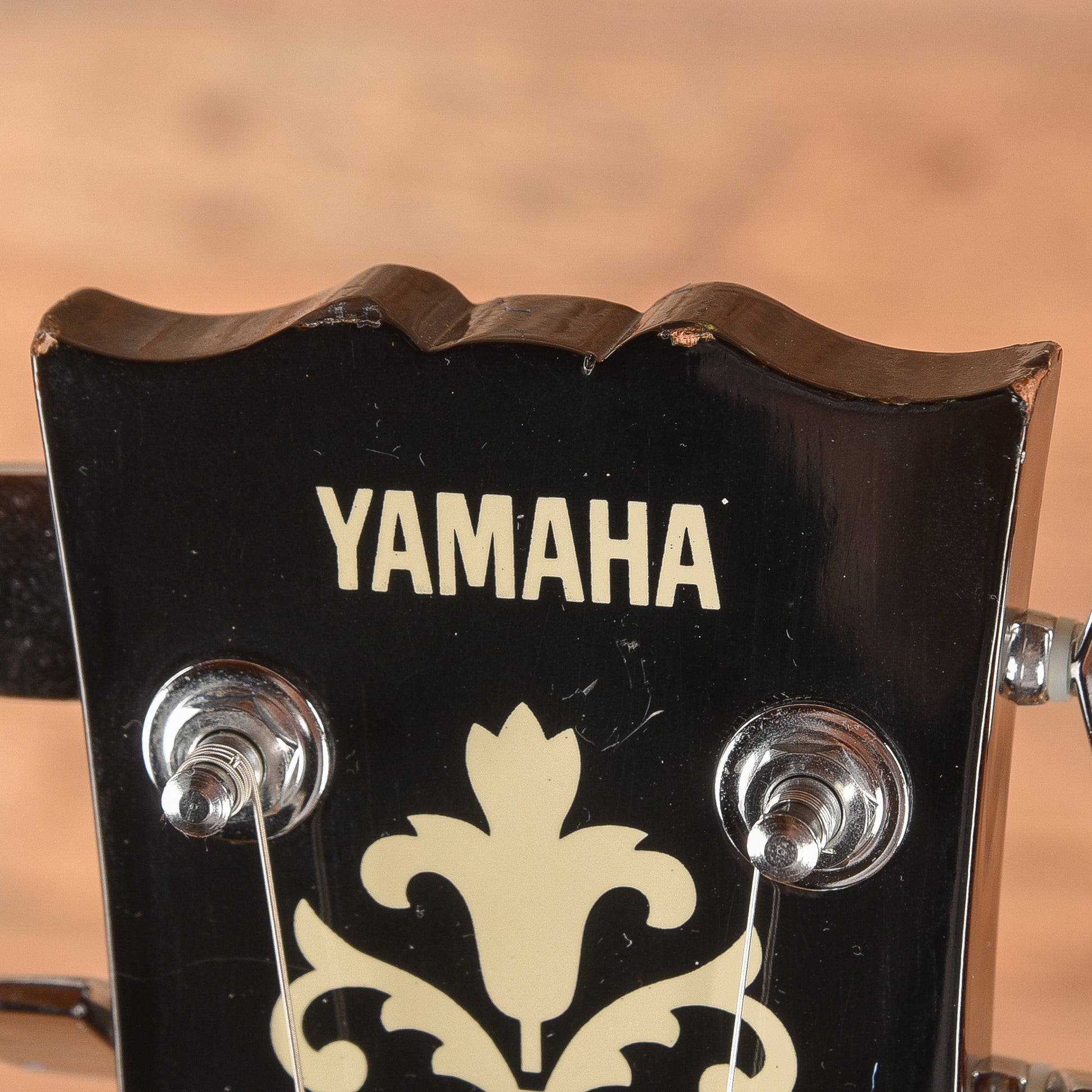 Yamaha SGB200 Sunburst 1985 Electric Guitars / Solid Body