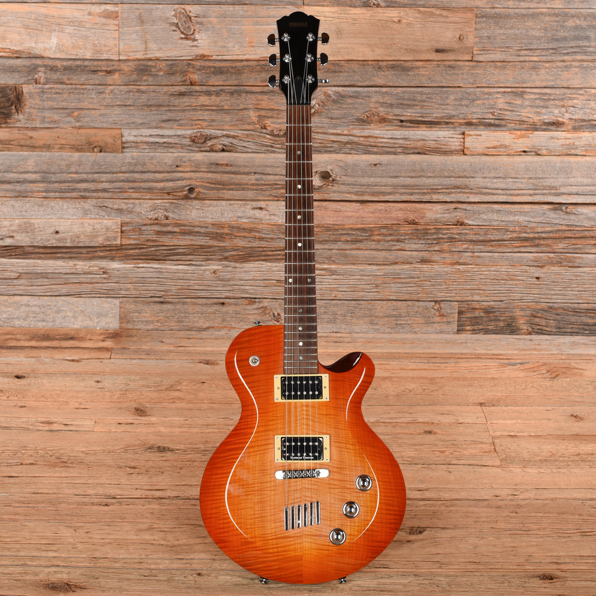 Yamaha AES260 Sunburst 2003 Electric Guitars