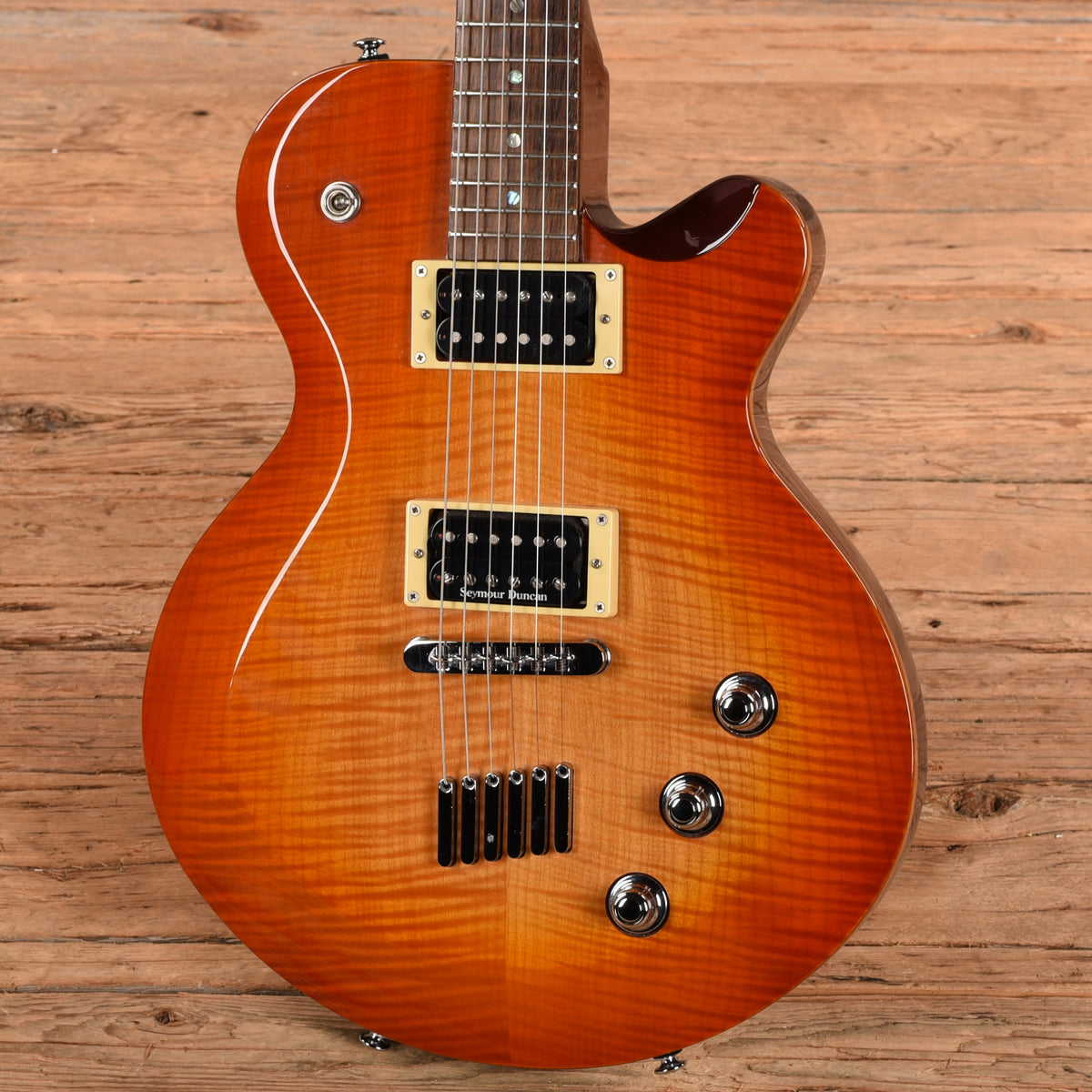 Yamaha AES260 Sunburst 2003 Electric Guitars