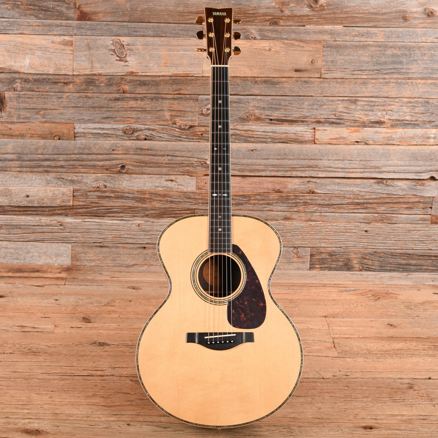 Yamaha LJ36 Natural Electric Guitars
