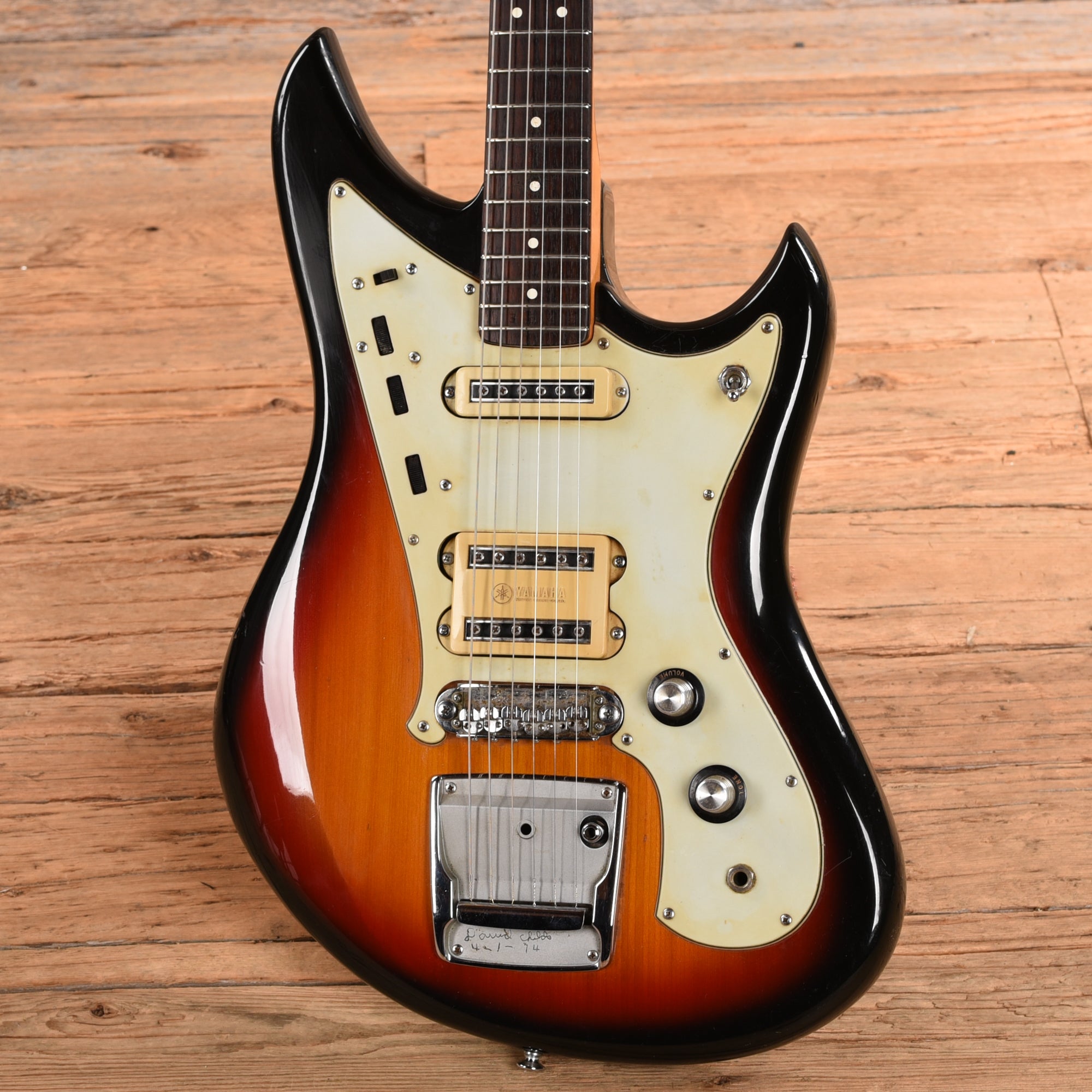 Yamaha SG3 Sunburst 1967 Electric Guitars