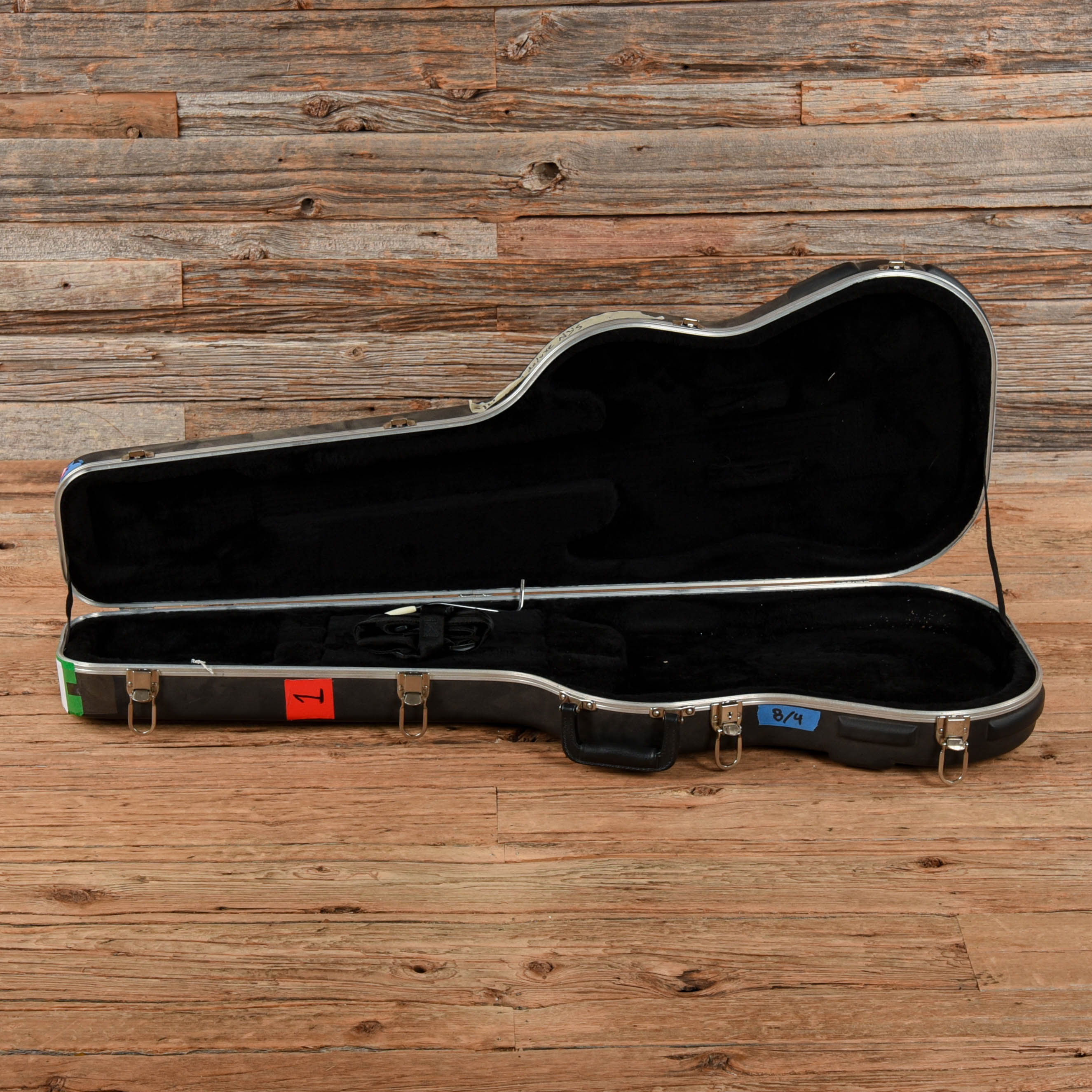 Fender American Deluxe Stratocaster Neck with Unknown Fender Body Blizzard Pearl