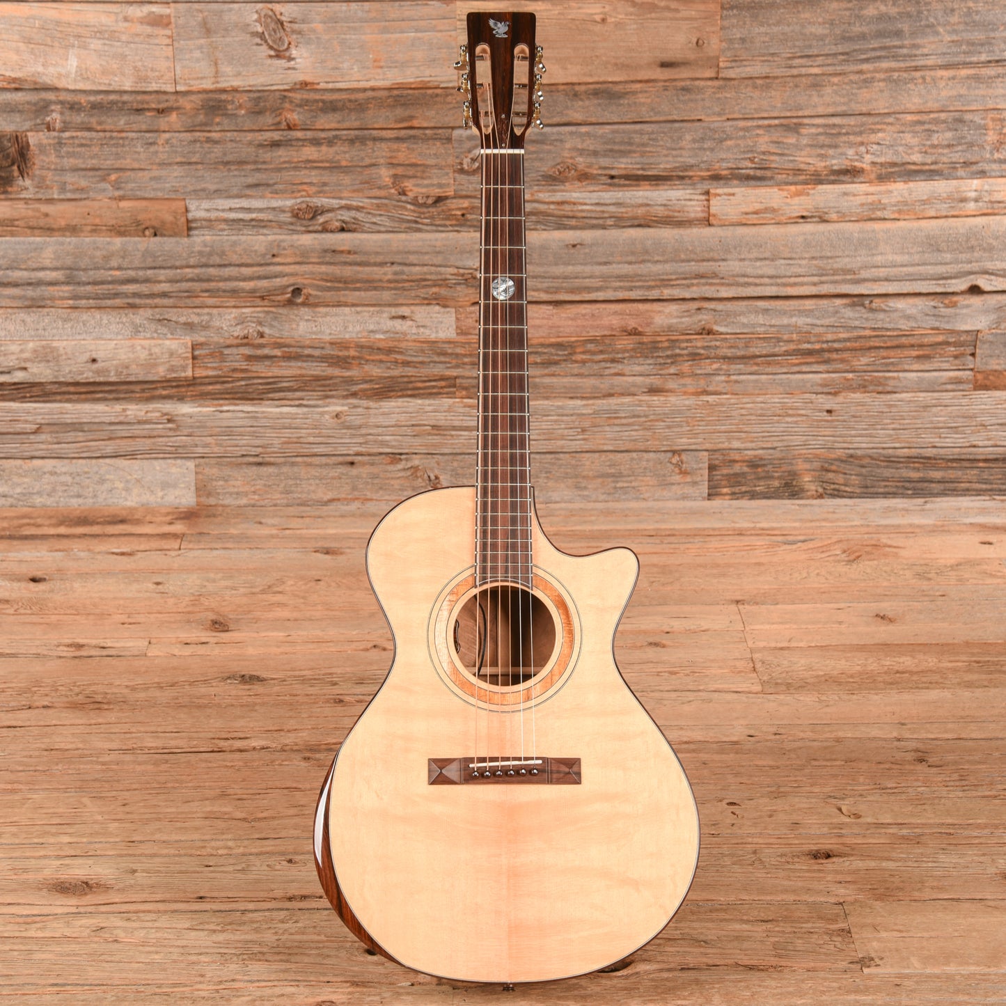 ZBB Concert Cutaway Acoustic Natural - Zac Brown