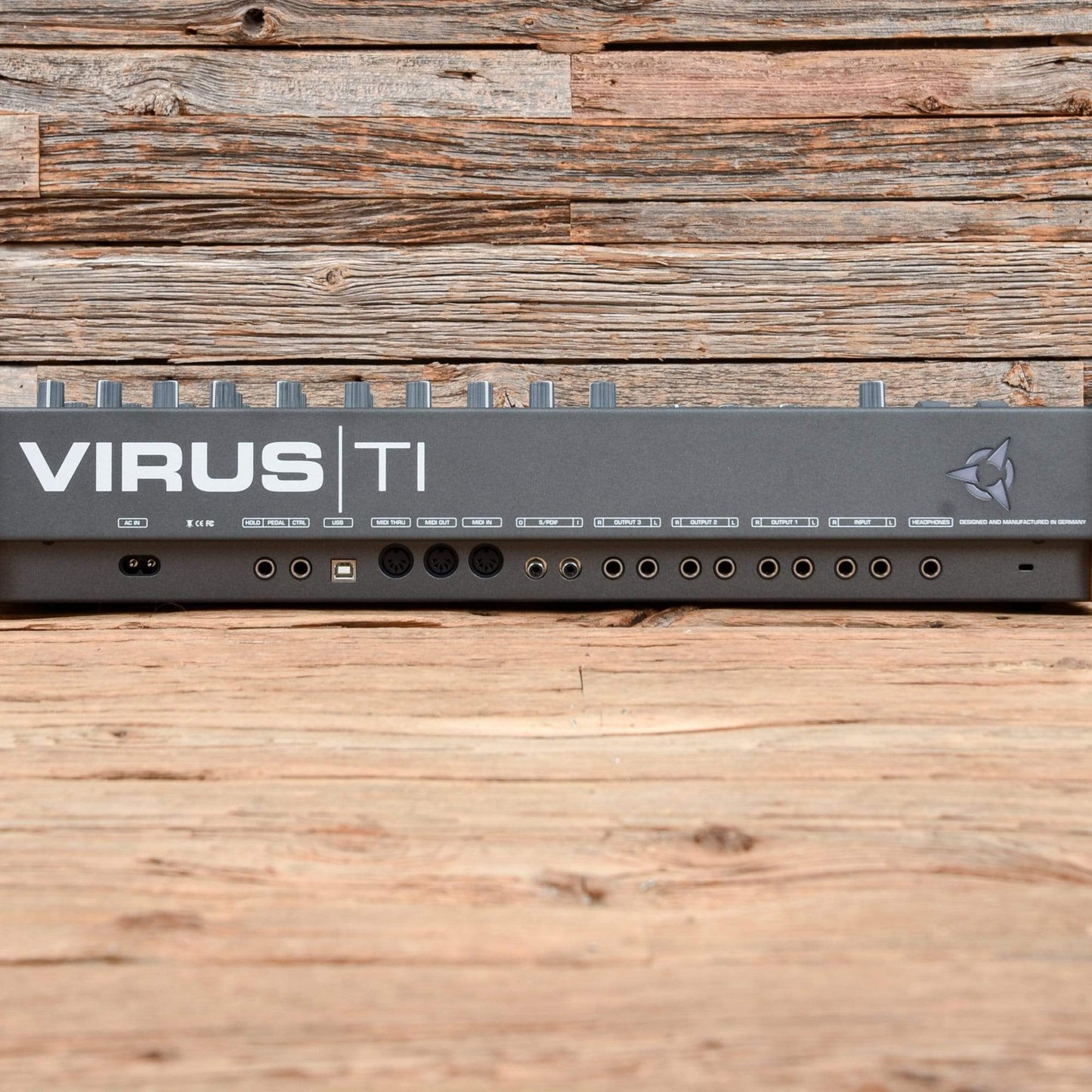 Access Ti2 Darkstar Keyboards and Synths / Synths / Digital Synths