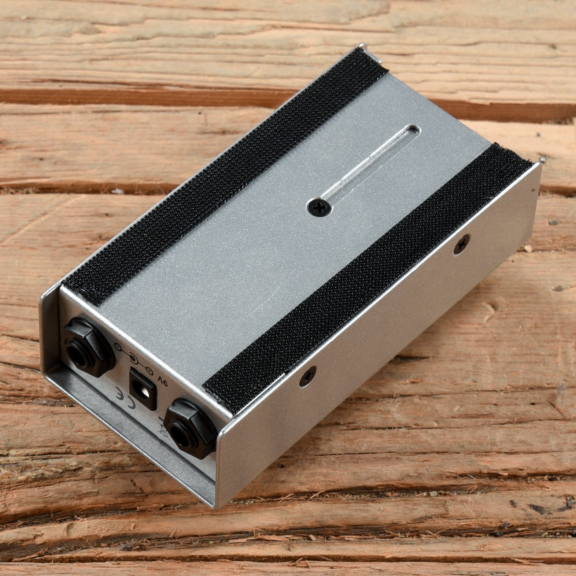 Aguilar Fuzzistor Silver 25th Anniversary Edition Effects and Pedals / Bass Pedals