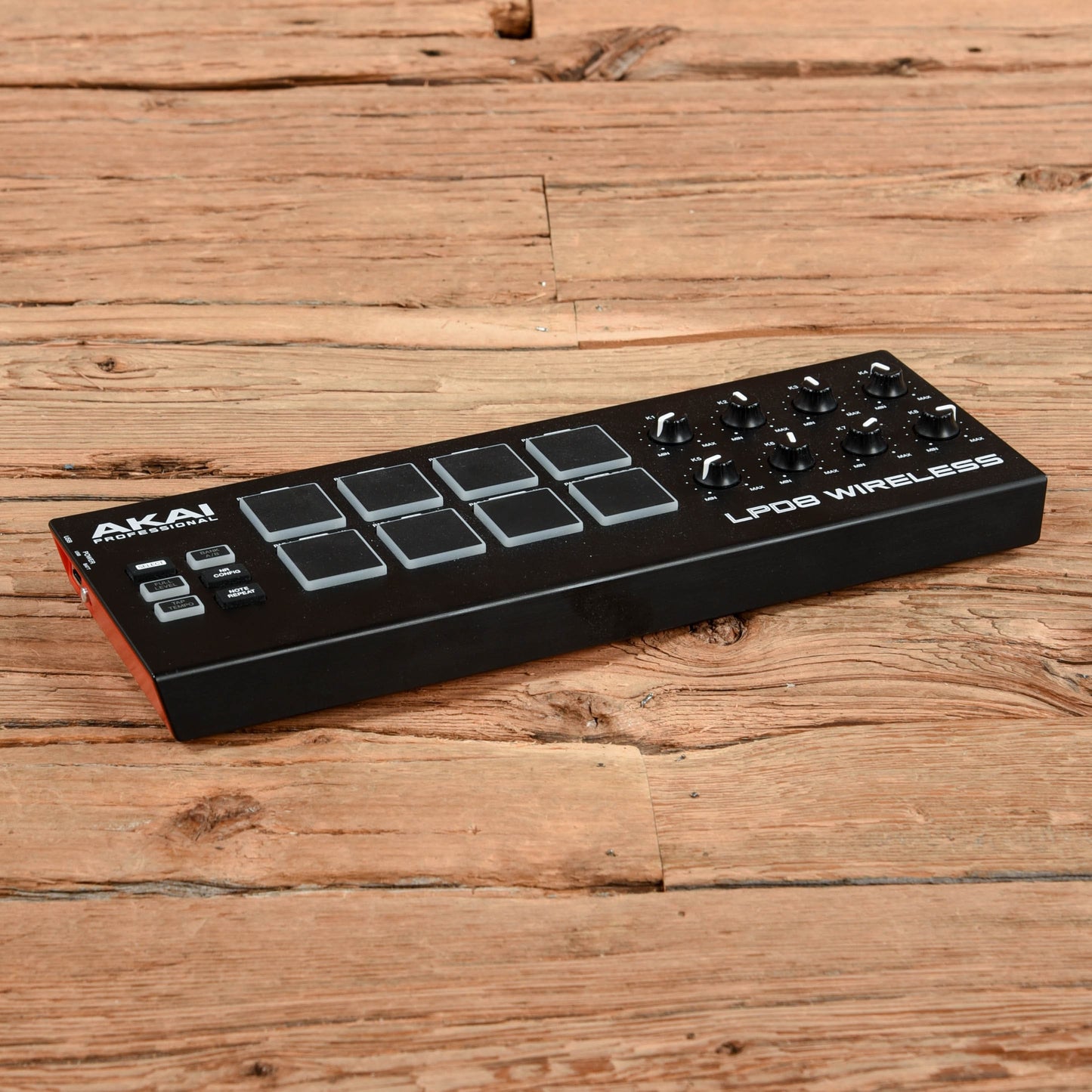 Akai LPD8 USB MIDI Pad Controller USED Keyboards and Synths / Controllers