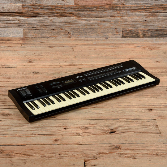 Alesis QS6 USED Keyboards and Synths