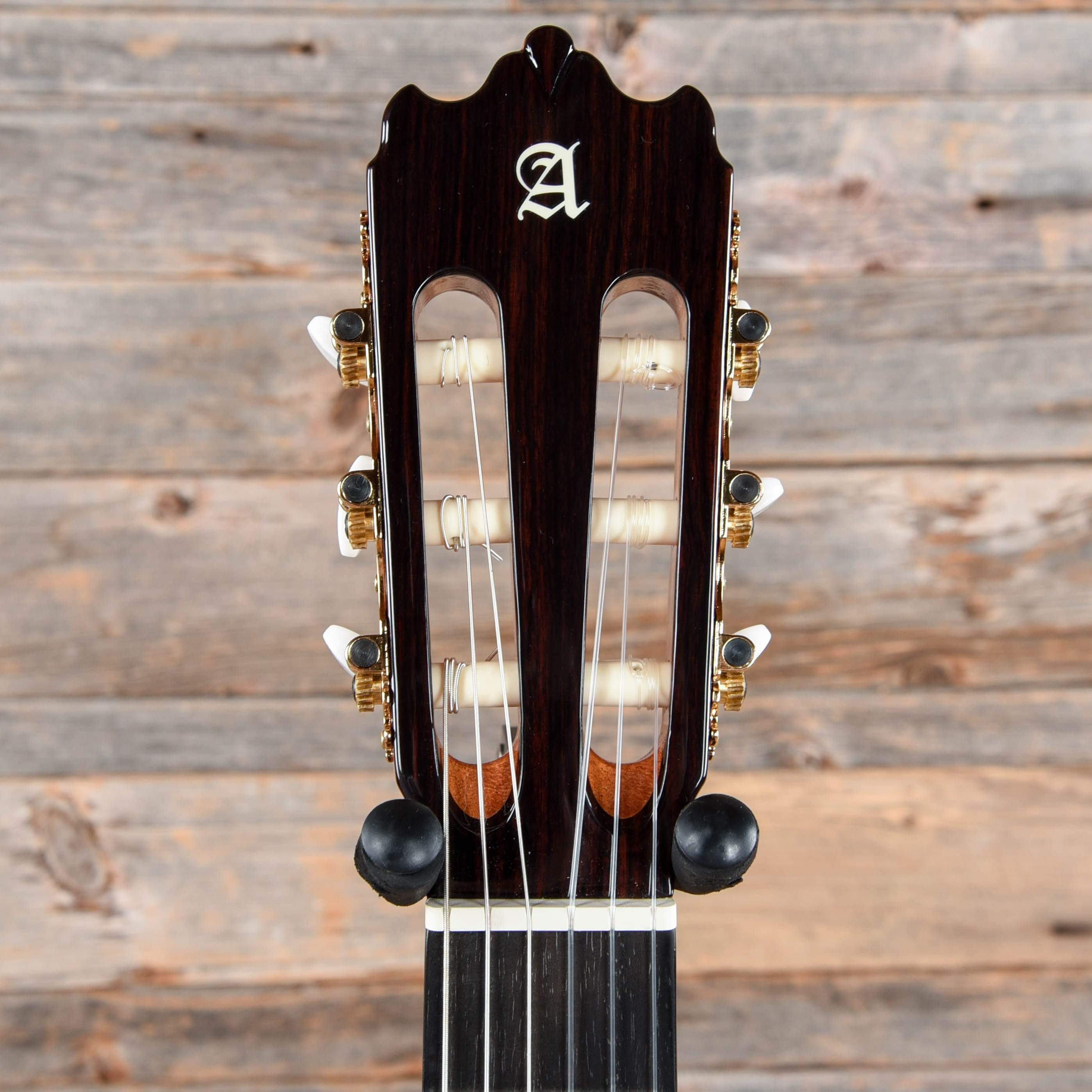 Alhambra 4P Classical Cedar Natural Acoustic Guitars / Classical