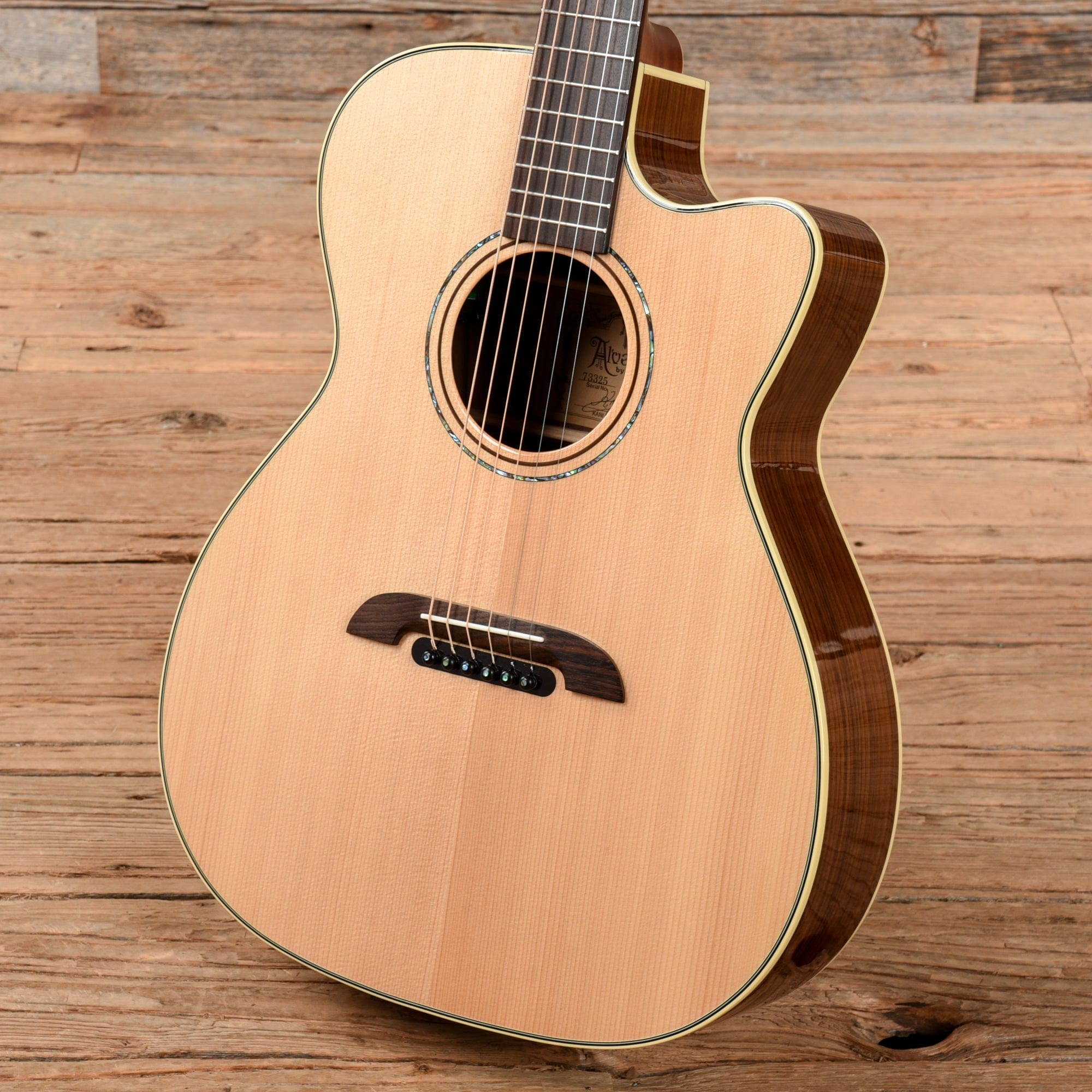 Alvarez FY70CE  2020 Acoustic Guitars / OM and Auditorium