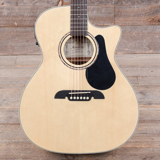 Alvarez Regent RG26CE Deluxe Grand Auditorium Acoustic Pack w/Gig Bag & Pickup Acoustic Guitars / OM and Auditorium