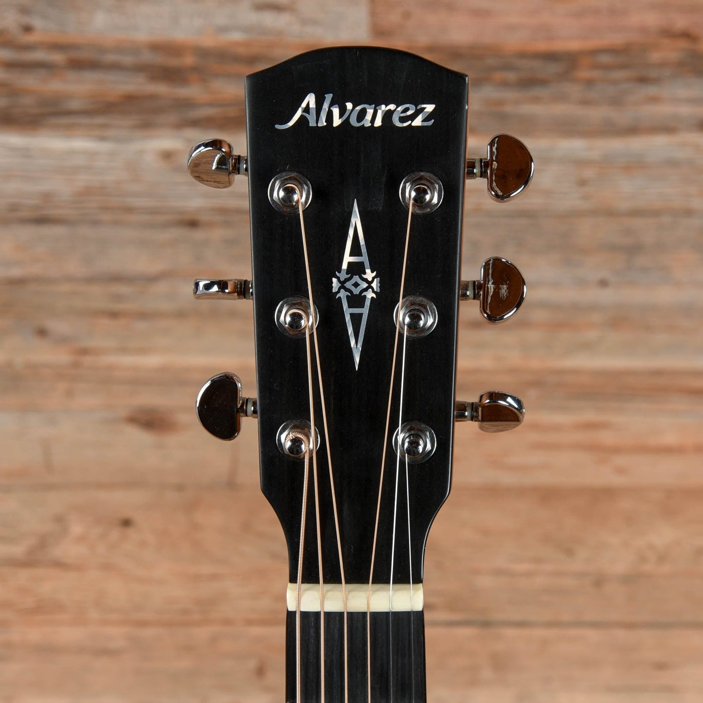 Alvarez AMP660ESHB Sunburst Acoustic Guitars / Parlor