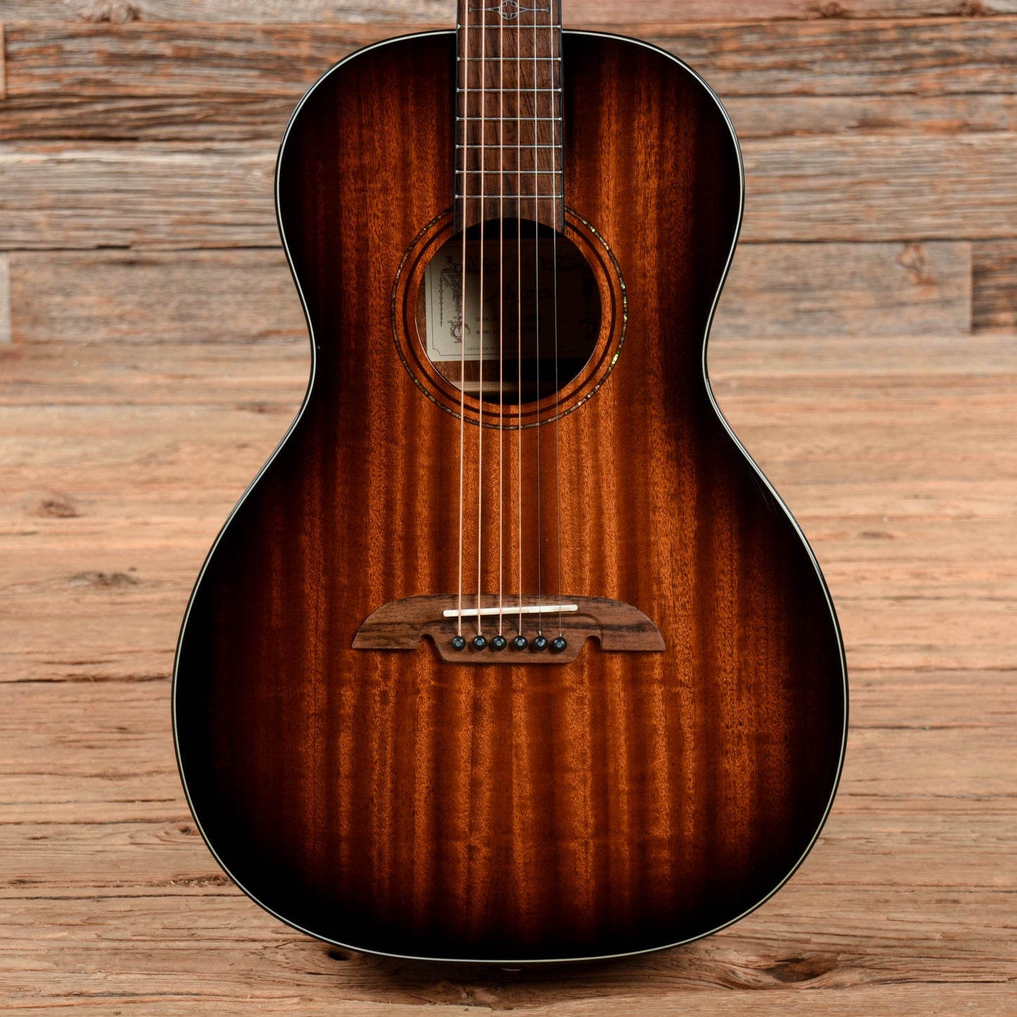 Alvarez AP66SHB Shadowburst Acoustic Guitars / Parlor