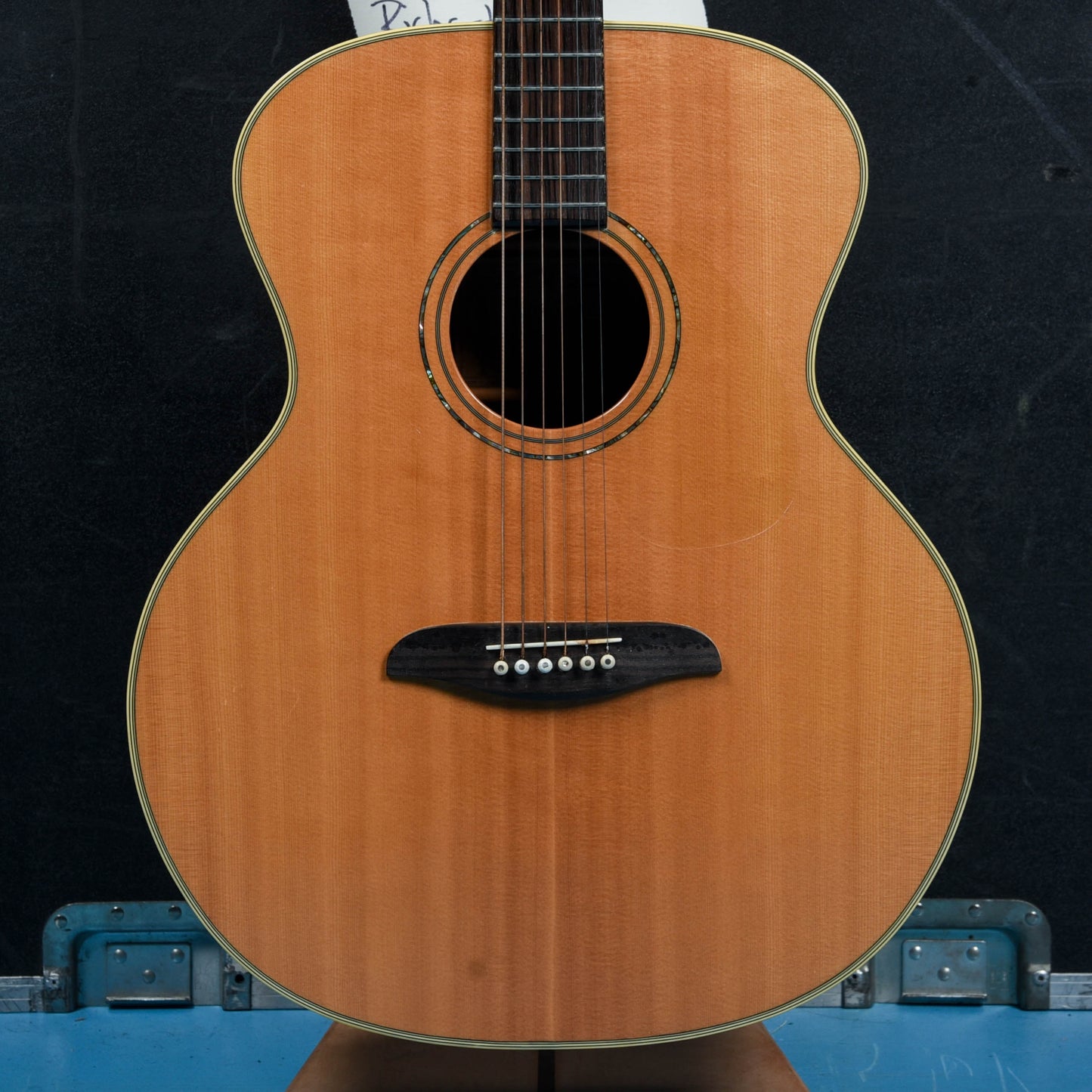 Alvarez Yairi YB-1 Baritone Natural