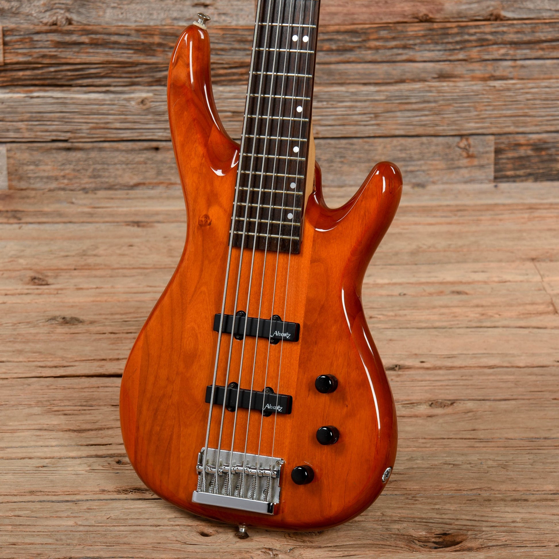 Alvarez 6-String Bass Natural Bass Guitars / 5-String or More