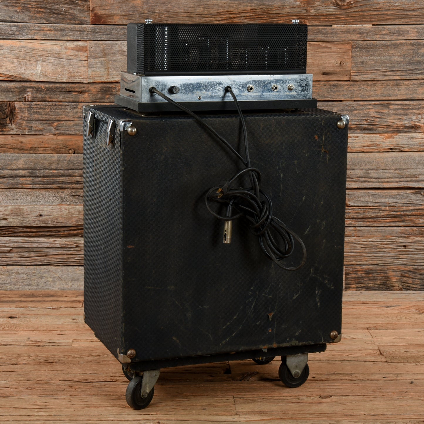 Ampeg B-15-N Portaflex 30-Watt 1x15" Bass Combo Amp  1966 Amps / Bass Amps / Bass Cabinets
