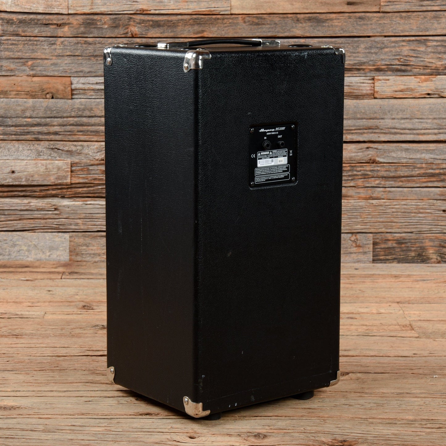 Ampeg SVT-210AV Classic Series 200-Watt 2x10" Bass Speaker Cabinet Amps / Bass Cabinets