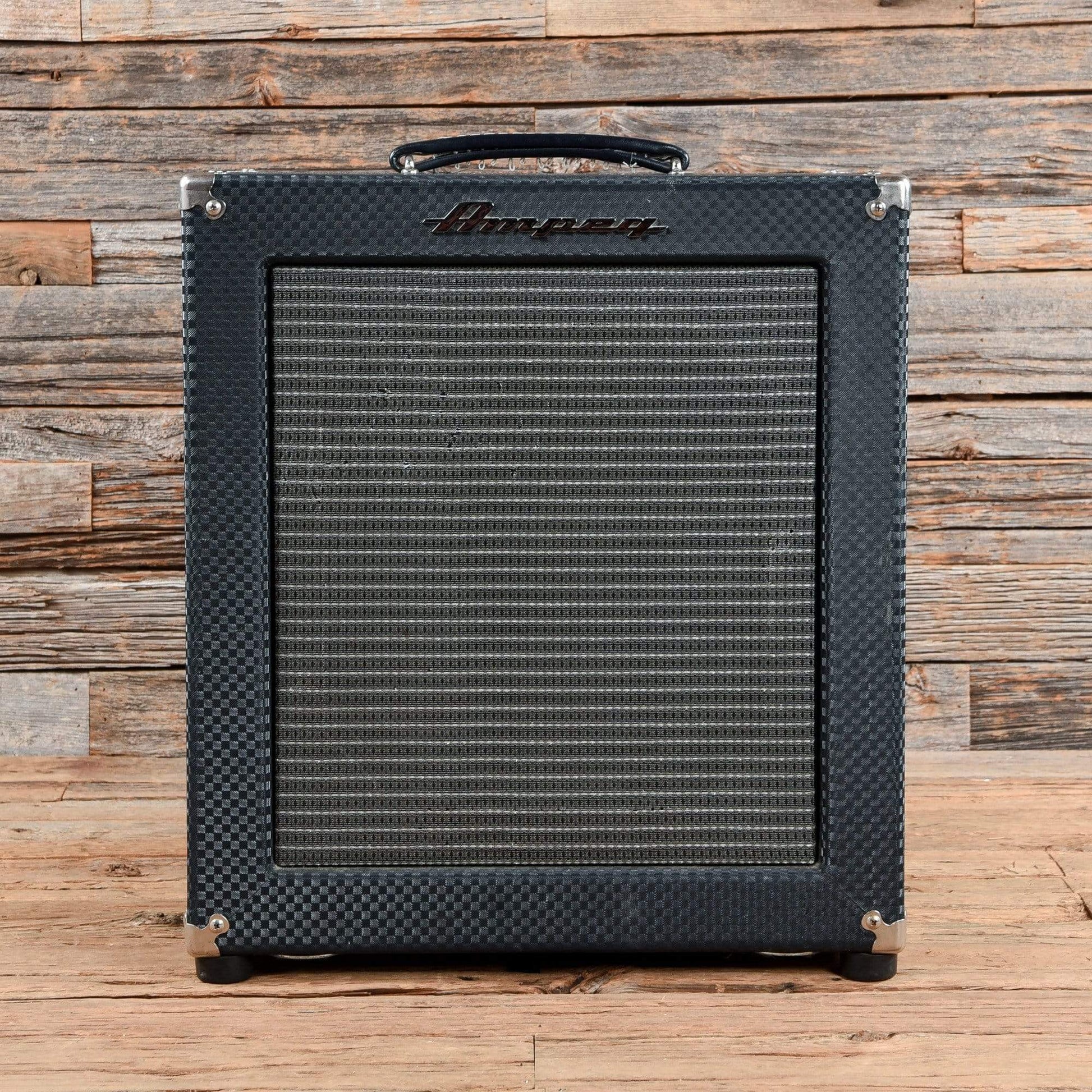 Ampeg R 100 Ampeg Rocket Bass B-100R – Chicago Music Exchange
