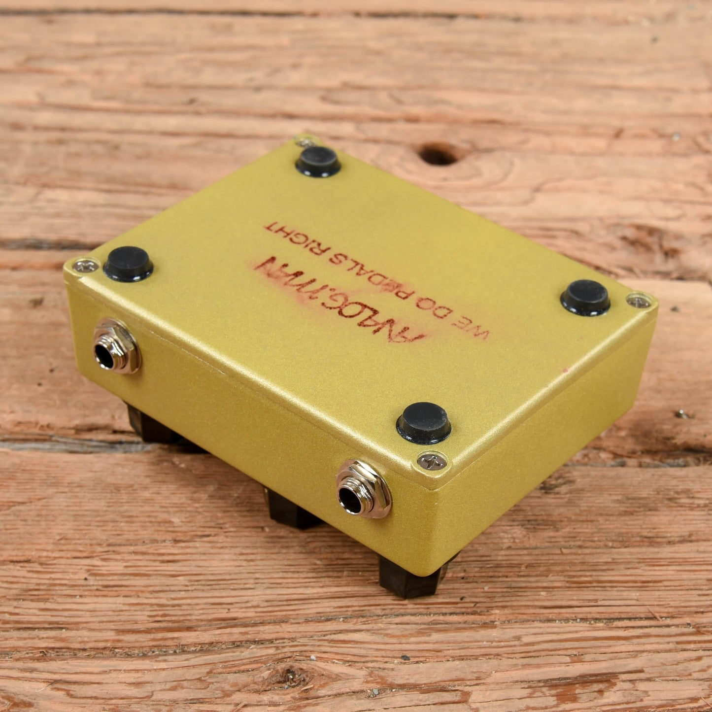 sunlion pedal Analogman Sun Lion Fuzz Booster Pedal – Chicago Music Exchange