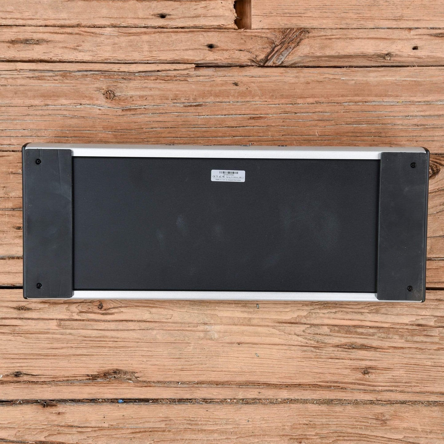 Apogee Gio Guitar Interface And Controller For Ios And Mac Effects and Pedals / Multi-Effect Unit