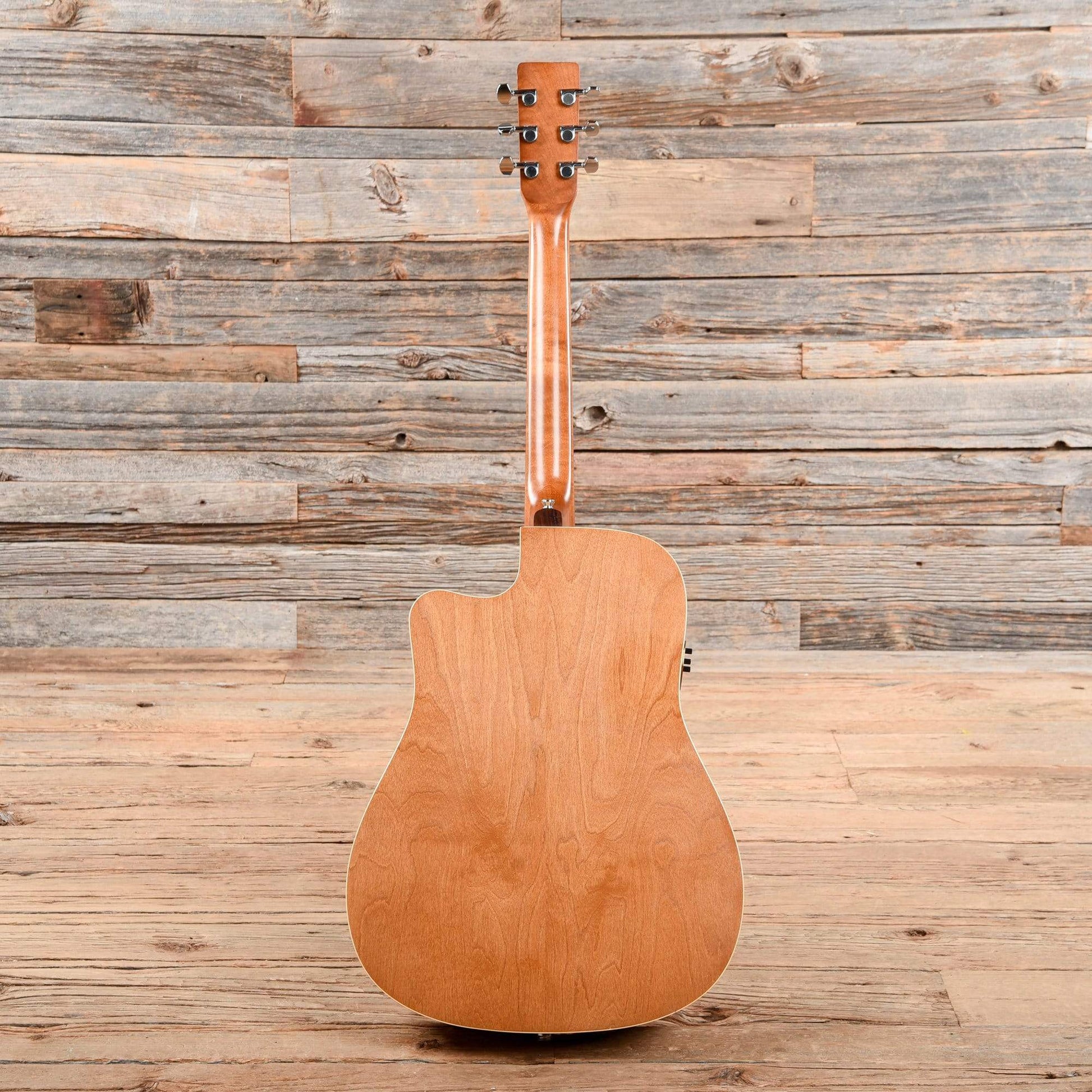 Art & Lutherie CW Cedar QI Natural Acoustic Guitars / Dreadnought