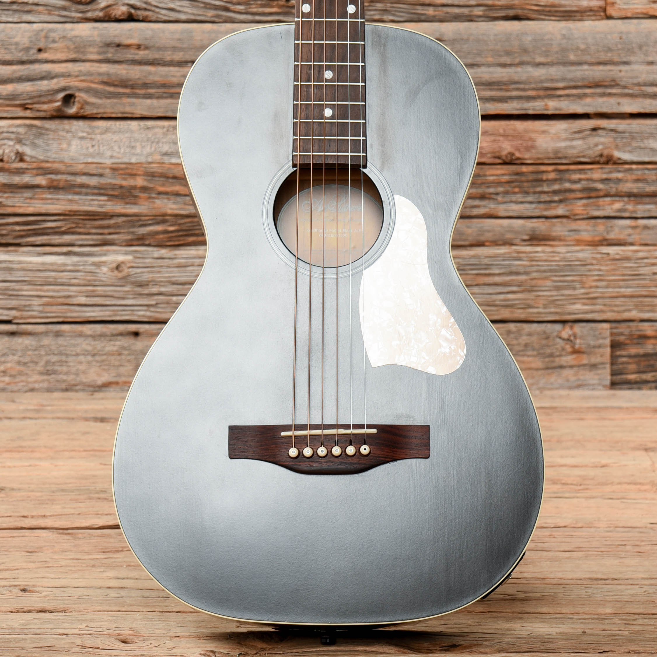 Art & Lutherie Roadhouse Parlor Acoustic-Electric Guitar Faded Black Acoustic Guitars / Parlor
