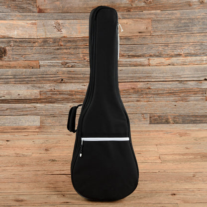 Art & Lutherie Roadhouse Parlor w/Q-Discrete Electronics Natural Acoustic Guitars / Parlor