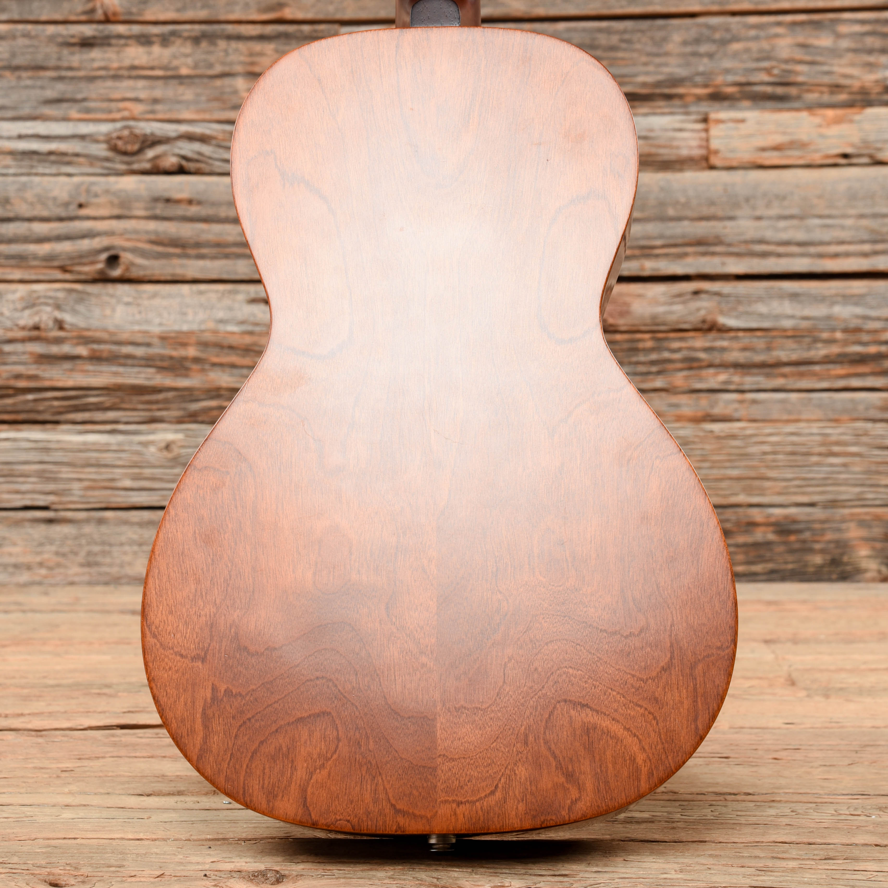 Art & Lutherie Roadhouse Parlor w/Q-Discrete Electronics Natural Acoustic Guitars / Parlor