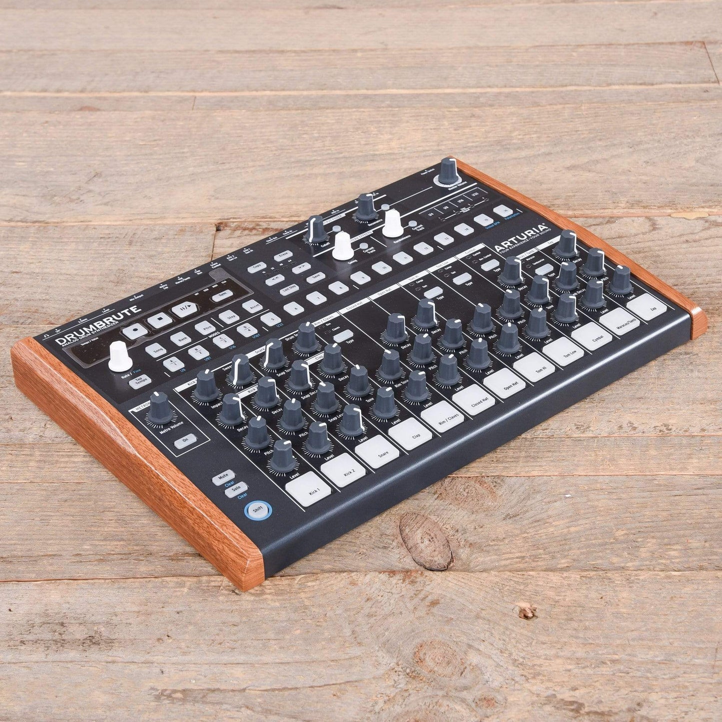 Arturia DrumBrute Analog Drum Machine Drums and Percussion / Drum Machines and Samplers