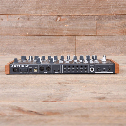 Arturia DrumBrute Analog Drum Machine Drums and Percussion / Drum Machines and Samplers