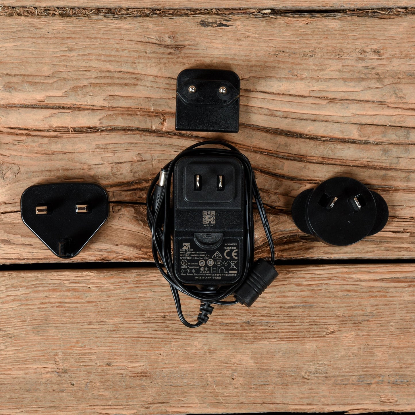 Arturia DrumBrute Impact Analogue Drum Machine Drums and Percussion / Drum Machines and Samplers